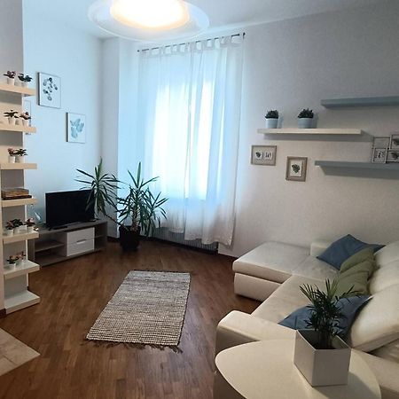 Loving My Rooms 2 - Delizioso Appartamento In Centro Gorizia Exterior photo
